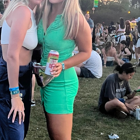 Blue Blush Kelly Green Button Up Ruched Bodycon Mini Dress - Picture 6 of 6